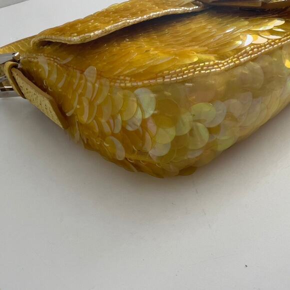 Vintage Fendi Yellow sequin Baguette - Picture 10 of 12